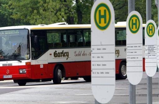 Grün-schwarz will den Busverkehr stärker fördern. Wie genau steht aber noch nicht fest. Foto: dpa