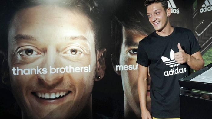Sponsor Adidas steht weiterhin zu Mesut Özil