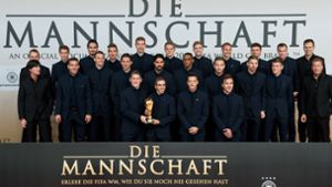 Die deutsche Weltmeistermannschaft 2014 bei der Premiere des Films „Die Mannschaft“. Foto: imago/Sven Simon