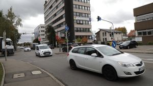 Unfallschwerpunkt Höhenstraße, hier an der Kreuzung mit der Wilhelm-Pfitzer-Straße. Foto: Patricia Sigerist