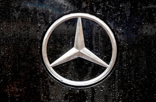 Im ersten Quartal 2022 ging der Verkauf von Autos bei Mercedes-Benz zurück. (Symbolbild) Foto: dpa/Marijan Murat
