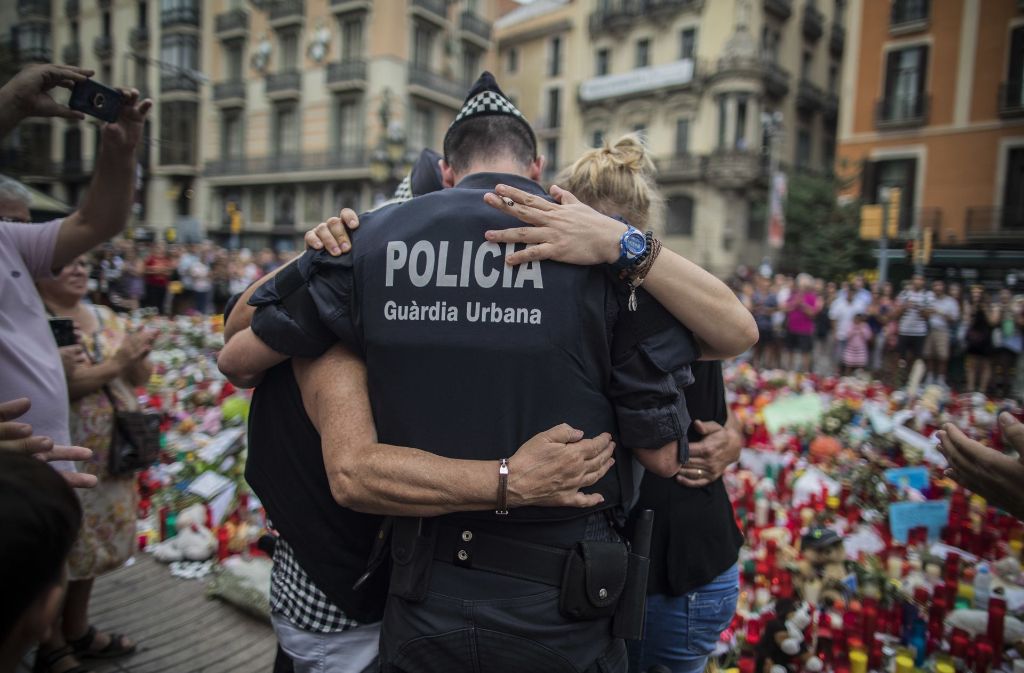 Spanien trauert um die Opfer des Anschlags in Barcelona. Foto: AP