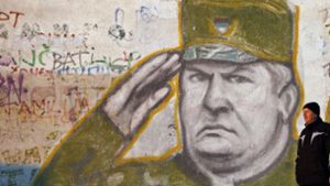 Ratko Mladic wird trotz seiner Verbrechen im Krieg in seiner Heimat von vielen Menschen noch immer verehrt. Foto: dpa