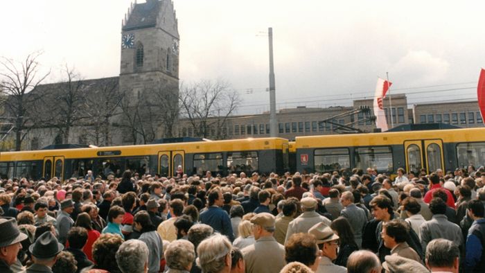 1986 fuhr in Fellbach die erste Stadtbahn ein