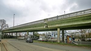 Adenauerbrücke erhält eine Notstütze