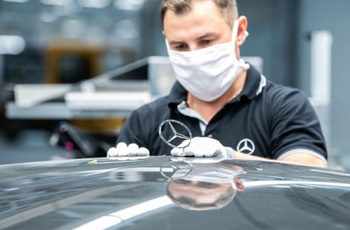 Die Corona-Pandemie macht den Autokonzernen wie Daimler schwer zu schaffen. Foto: dpa/Silas Stein