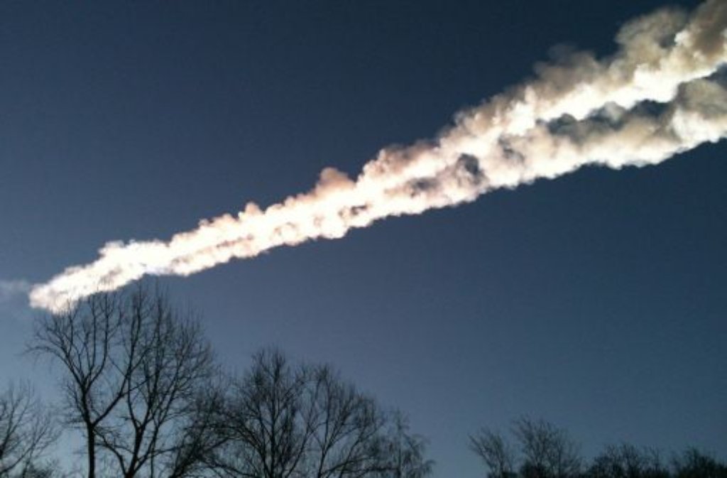 Viele Menschen sind bei einem Meteoriteneinschlag im russischen Tscheljabinsk verletzt worden.