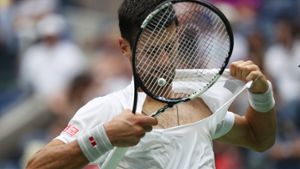 Gegen den Franzosen Gael Monfils stand für Novak Djokovic (im Bild) ein echter Härtetest an - und diesen bewältigte er trotz eines kleinen Wacklers. Foto: EPA