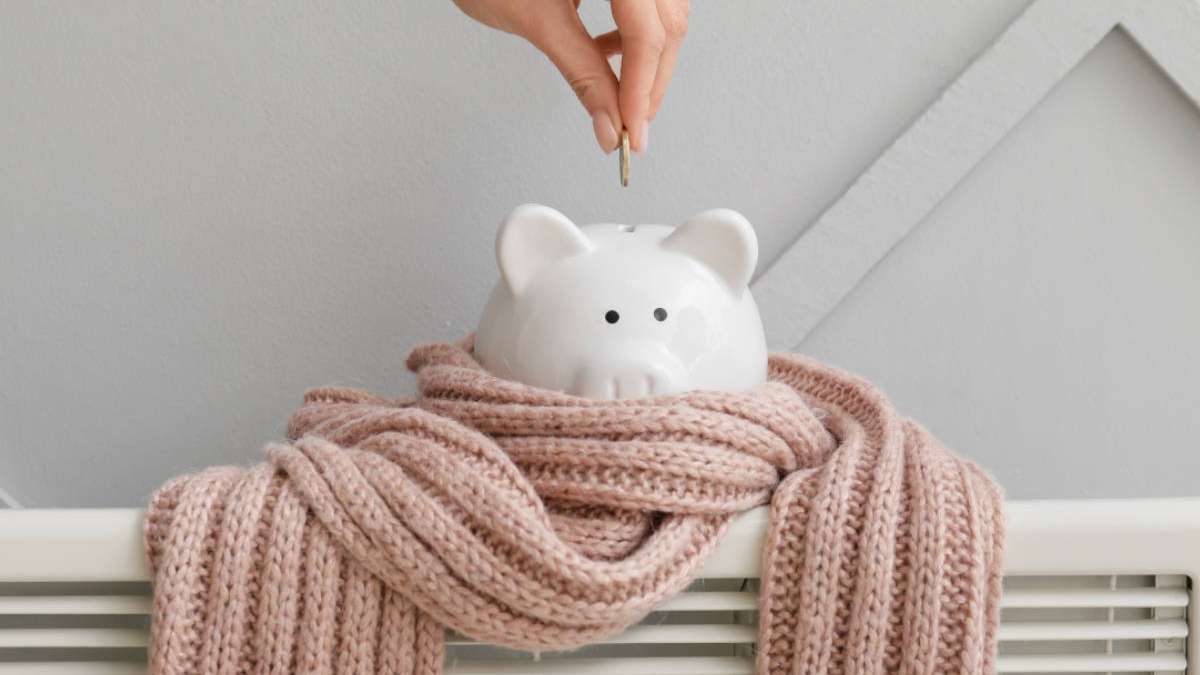 Erfahren Sie die 8 effektivsten Tipps & Tricks, wie Sie Ihre Nebenkosten in der Wohnung senken und Geld sparen können.