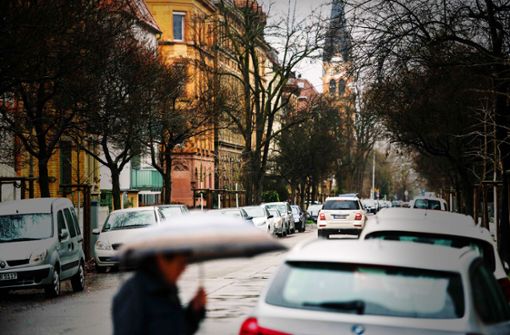Ein knappes Gut: Parken in der Martin-Luther-Straße. Foto: Lichtgut/Max Kovalenko