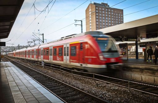 Der Bahnhof in Stuttgart-Vaihingen wird immer mehr zur Drehscheibe. Foto: Lg/A. Zweygarth
