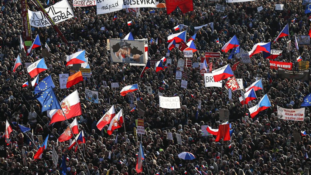 Proteste gegen Tschechiens Präsident Babis: Ausgebrannt