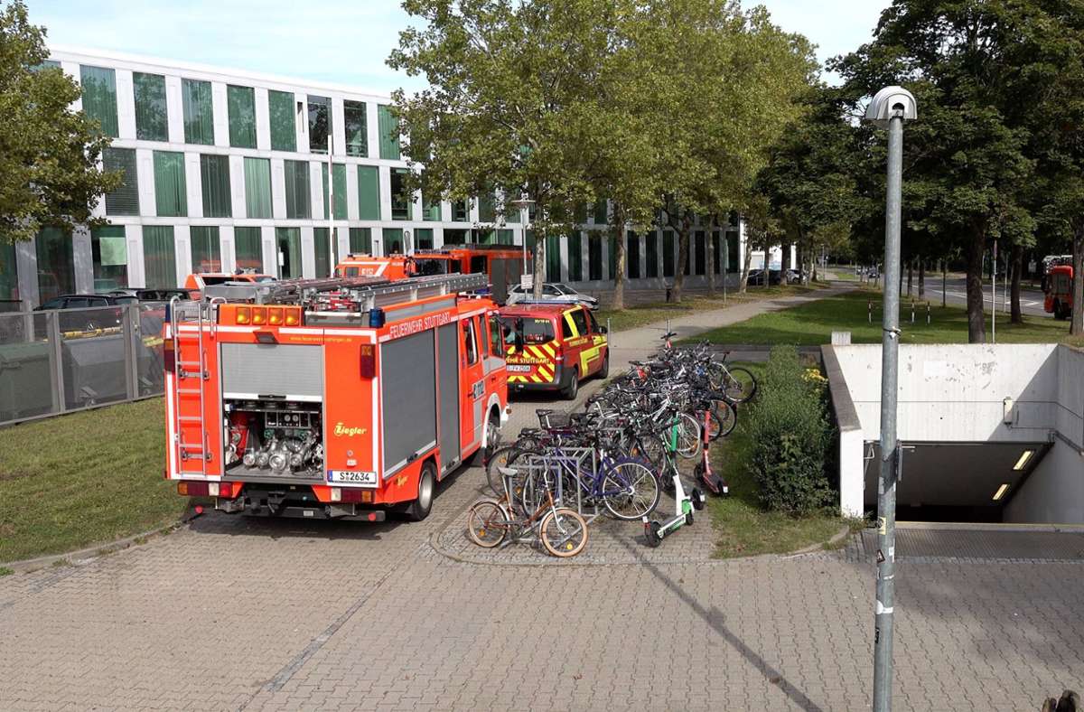 Die Feuerwehr war im Großeinsatz an der Uni Stuttgart in Vaihingen.