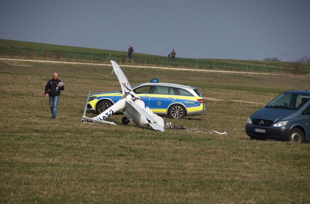 Der Pilot kam bei dem Flugzeugabsturz ums Leben.