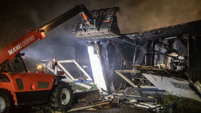 Feuer zerstört Essensausgabe der Duisburger Tafel komplett