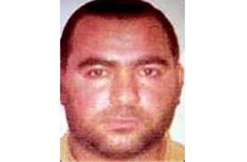 US-Fahndungsfoto von Abu Bakr al-Bagdadi – niemand weiß, ob es wirklich den Terrorchef zeigt Foto: US DEPARTMENT OF STATE/dpa