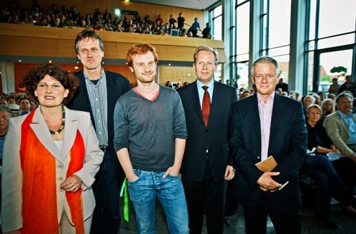 Die OB-Kandidaten (von links): Wilhelm, Loewe, Rockenbauch, Turner und Kuhn. Foto: Peter-Michael Petsch