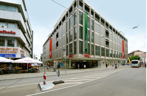 Der geplante Neubau anstelle des Karstadt-Kaufhof-Warenhauses an der Eberhardstraße sorgt für viel politschen Zündstoff. Foto:  
