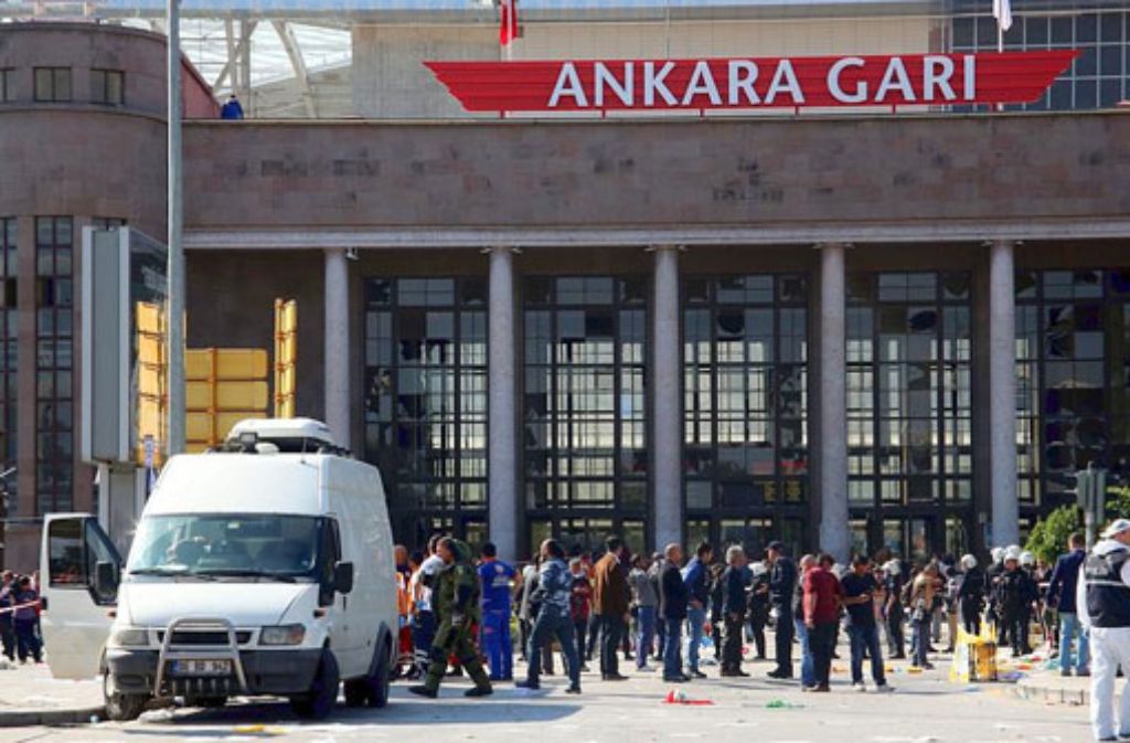 Die beiden Explosionen ereigneten sich direkt am Bahnhof in Ankara.