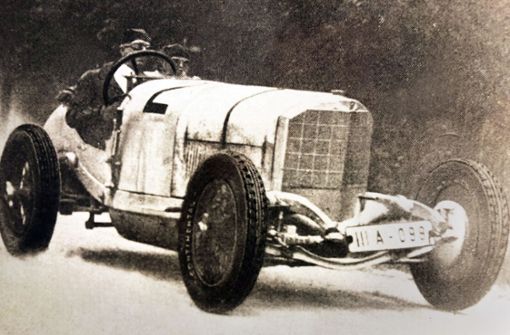 Adolf Rosenberger nutzte seinen Ruhmals Rennfahrer für die Firma. Foto: SWR/Eberhard Reuß