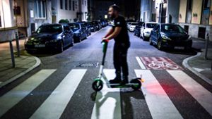 Wieder in der Stadt unterwegs: E-Scooter von Lime Foto: Lichtgut/Max Kovalenko