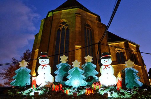 Nicht nur auf dem Stuttgarter Weihnachtsmarkt kommt ordentlich Budenzauber und Weihnachtsstimmung auf... Foto: Leserfotograf owl_of_the_night