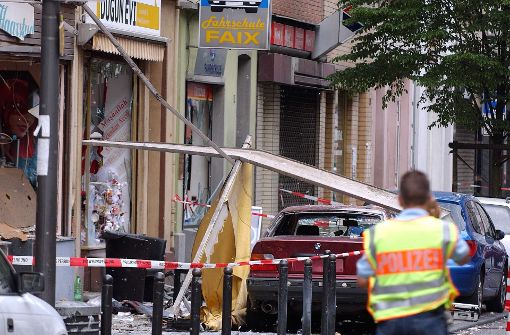Aufnahme einer Kölner Wohnstraße nach einer Explosion im Jahre 2004. Foto: dpa