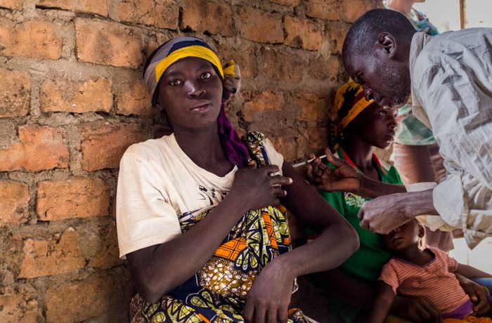 Corona-Impfungen in Afrika: Liberia liegt vor unserer Haustüre