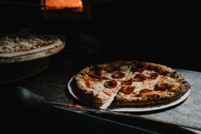 Pizza essen in Stuttgart: Hier gibt es Pizza nach neapolitanischer Art
