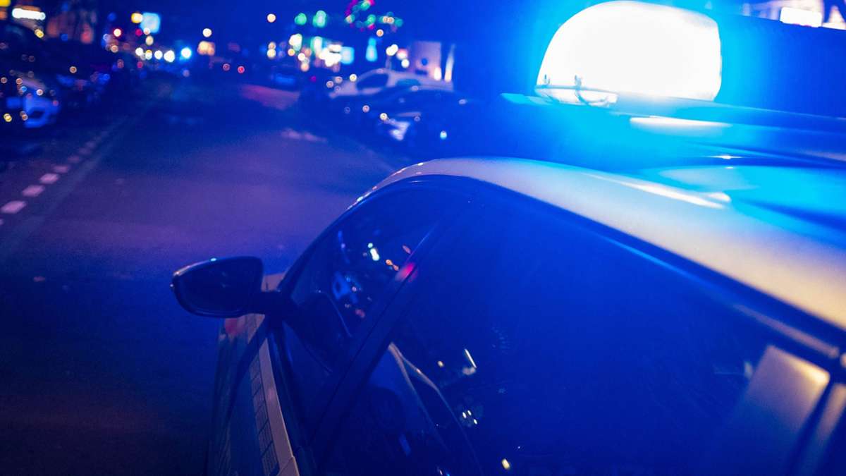 Vorfall in St. Georgen: 15-Jähriger  fährt mit Auto Polizei davon