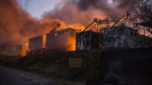 Neu ausgebrochene Feuer brennen im Flüchtlingslager Moria, nachdem zuvor bereits mehrere Brände das Lager nahezu vollständig zerstört hatten Foto: dpa/Socrates Baltagiannis