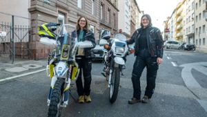 Zwei Frauen und ihr Motorrad-Abenteuer