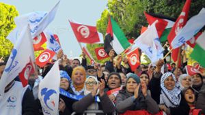 Fast zehn  Jahre liegt der Sturz des  Machthabers Ben Ali zurück. Am Jahrestag der Revolution, dem 14. Januar,  gehen viele Tunesier auf die Straße. Foto: dpa/C. Mahjoub