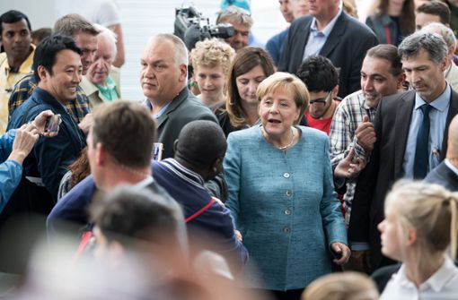 Angela Merkel ist zurück aus der politischen Sommerpause und hat gleich viel zu tun. Foto: dpa