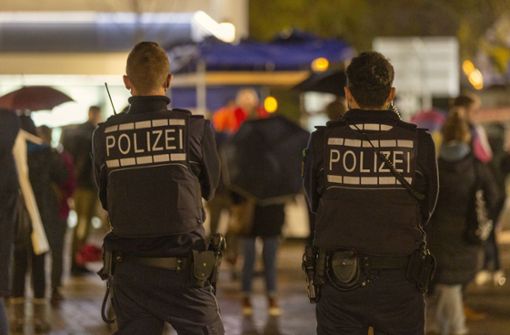 Die Polizei wird auch in der Silvesternacht Demonstrationen begleiten dürfen. Foto: 7aktuell.de/Daniel Jüptner
