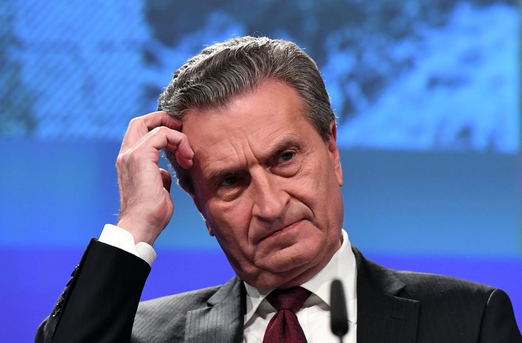 EU-Haushaltskommissar Günther Oettinger rechnet mit hohen Milliardenkosten für einen besseren Schutz der EU vor illegaler Migration. Foto: AFP