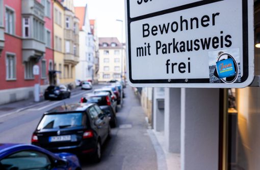 In Freiburg ist ein Streit um das Anwohnerparken entbrannt. Foto: dpa/Philipp von Ditfurth