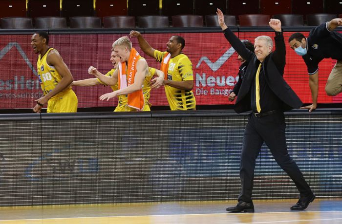 Basketball-Krimi gegen ratiopharm Ulm: MHP Riesen Ludwigsburg bleiben Spitzenreiter – auch ohne Elias Harris