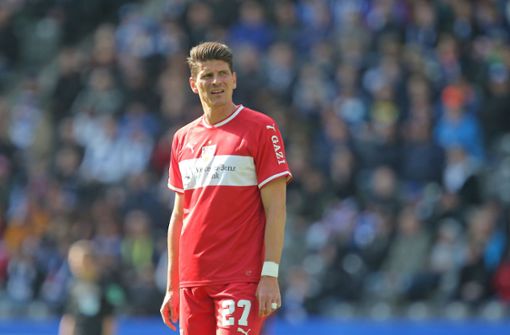 Mario Gomez stand letztmals in Augsburg in der Startelf des VfB. Foto: Baumann