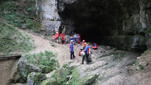 Der 60-Jährige, der in der Falkensteiner Höhle gestürzt war, hatte Glück im Unglück. Foto: www.7aktuell.de | Lukas Felder