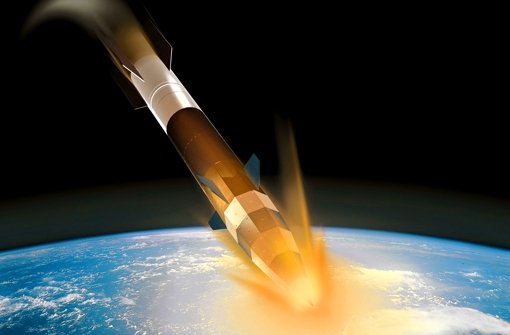 Die Spitze der Rakete kann beim Wiedereintritt in die Atmosphäre bis zu 2000 Grad Celsius heiß werden – ein Härtetest für die Hitzekacheln. Klicken Sie sich durch die Bilder aus der Raketen-Werkstatt. Foto: DLR