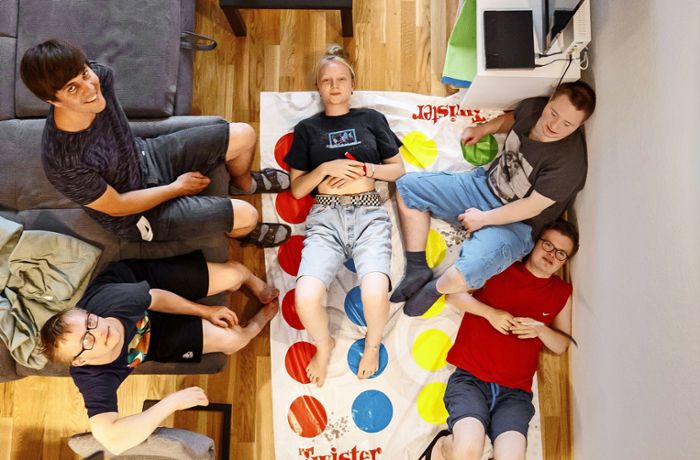 Inklusive Wohnform  in Stuttgart: Tim, Yannik und Jakob gefällt ihre „lustige“ WG