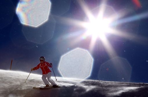 Winterfreude für Viele: Skifahren Foto: dpa