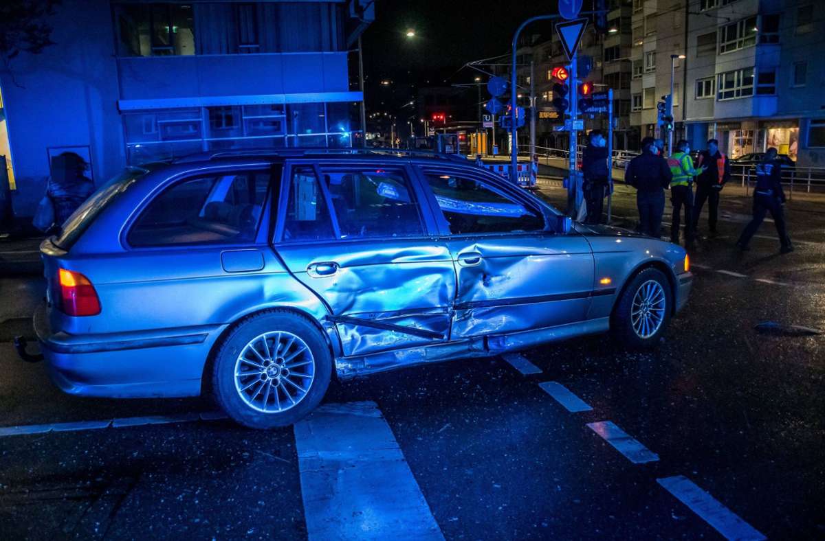 Der Unfall ereignete sich in Stuttgart-Süd.