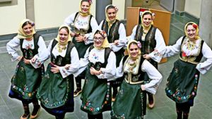 In den kommenden Tagen gibt es Kultur aus aller Herren Länder zu erleben, auch Tanzgruppen wie diese serbische. Foto: Horst Rudel