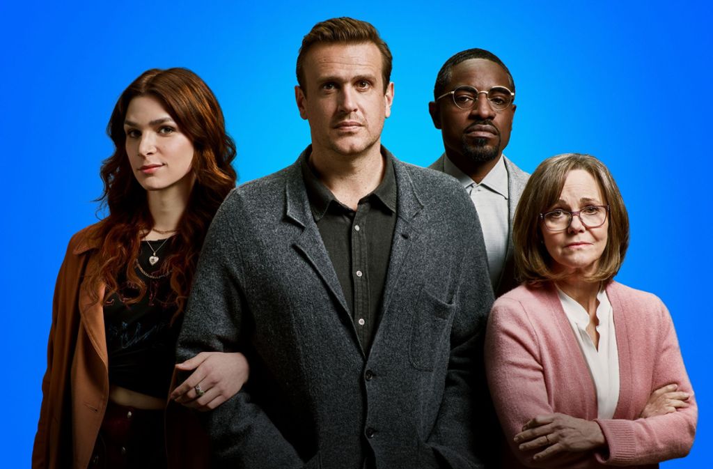Die Hauptdarsteller in Dispatches From Elsewhere: Eve Lindley, Jason Segel, André 3000, Sally Field (von links)