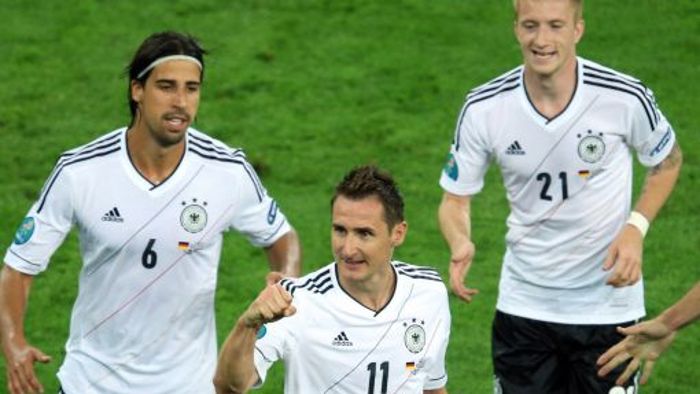 Deutschland zieht ins Halbfinale ein