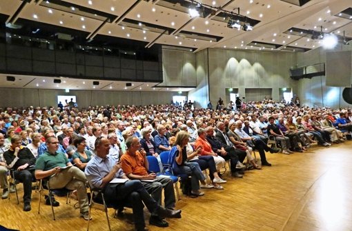 Mehr als 800 Besucher waren bei der städtischen Veranstaltung Foto: Häusser