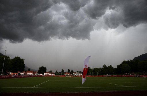 Schlechtes Wetter war am Freitag Schuld, dass der VfB Stuttgart sein Testspiel gegen Spartak Moskau nicht fortsetzen konnte. Foto: Pressefoto Baumann