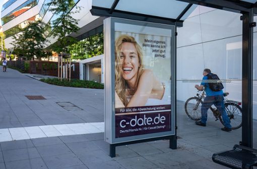 Werbung für ein Dating-Portal stößt in Stuttgart  auf Interesse – und auf Kritik. Foto: Lichtgut/Leif Piechowski